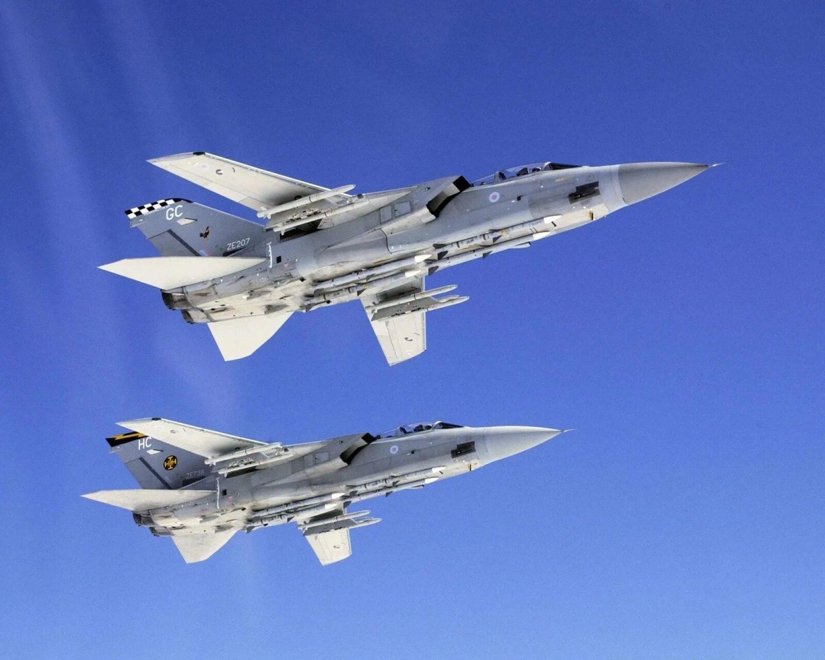 Торнадо истребитель бомбардировщик