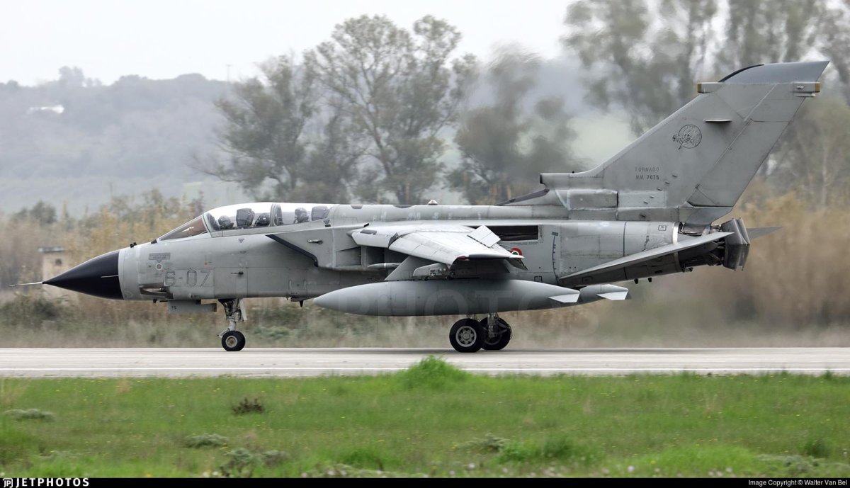 Торнадо» (Panavia Tornado)