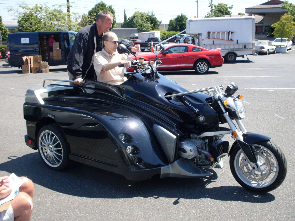 Инвалидный мотоцикл