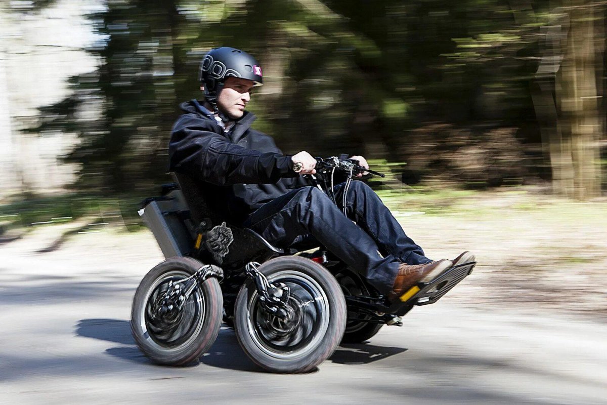 Мотоцикл для инвалидов