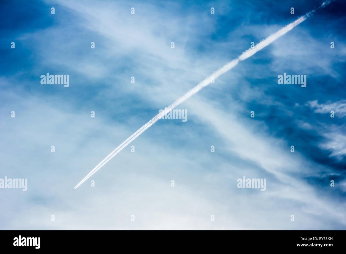 След от самолета