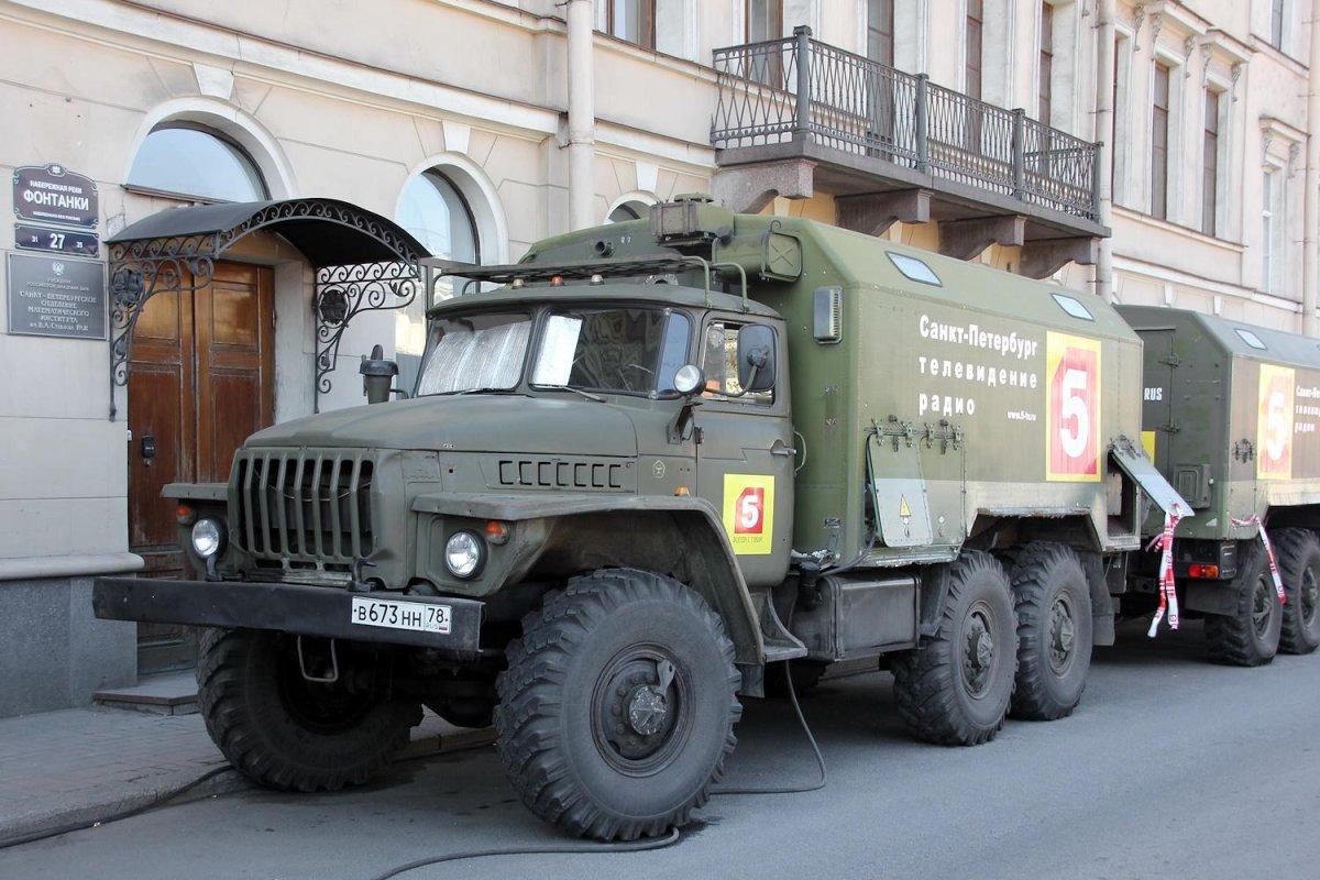 Передвижная телевизионная станция Телеканал Санкт-Петербург