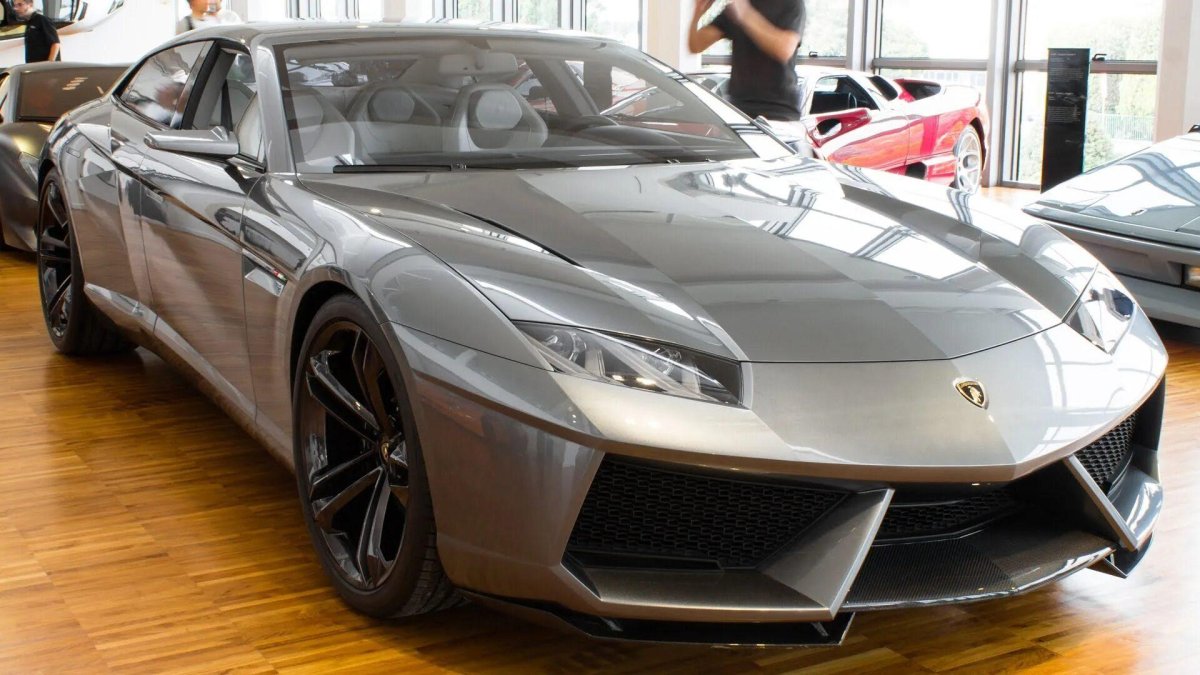 Ламборджини estoque