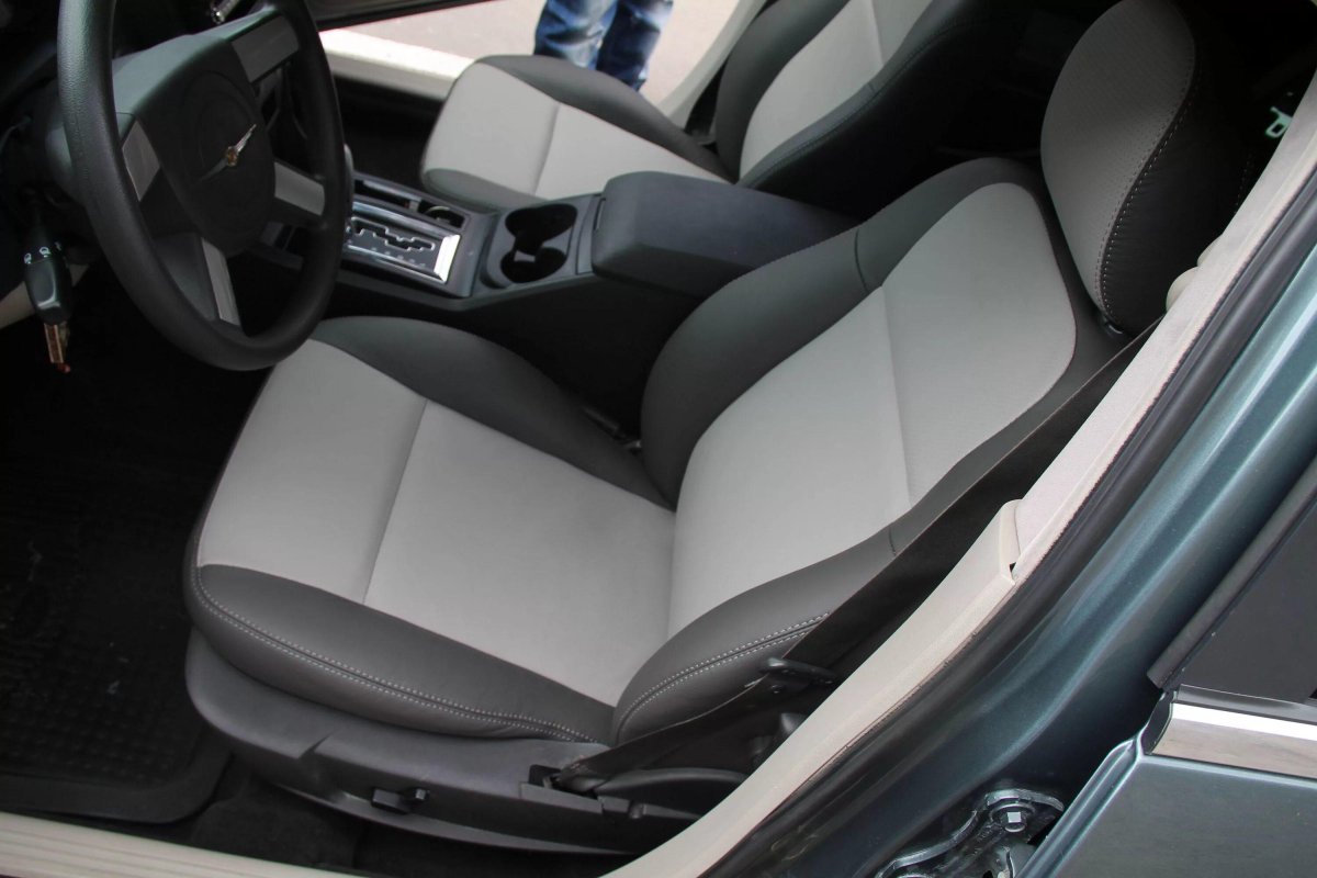 Серый салон