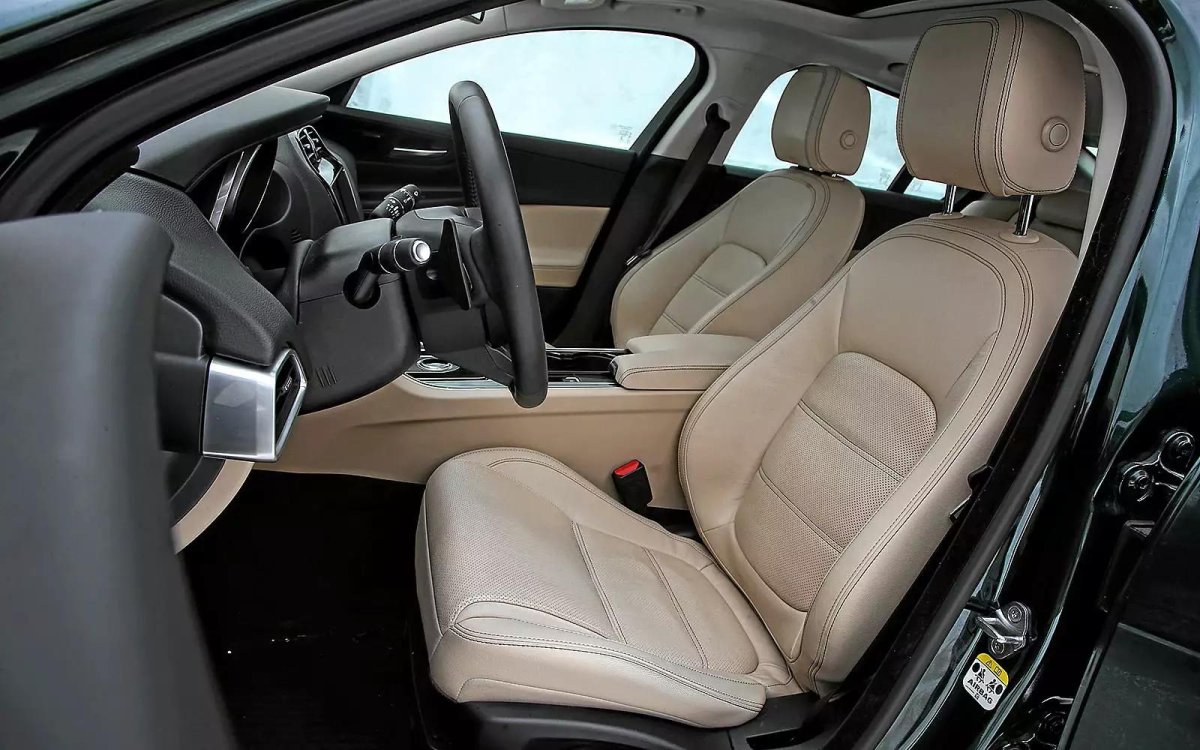 Кожаный салон