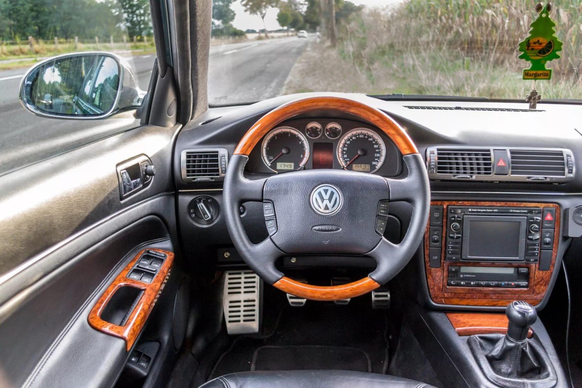 Фольксваген Пассат б5 w8