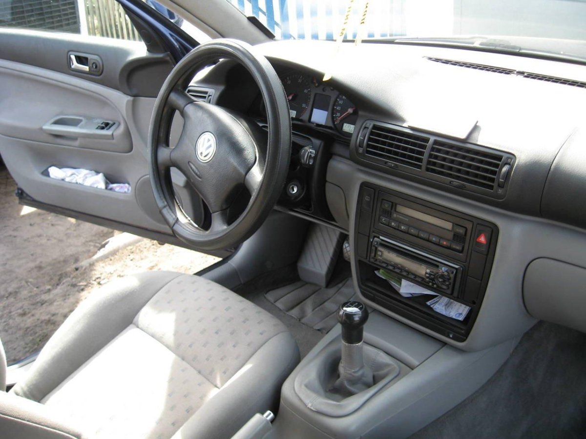 Фольксваген Пассат б5 салон 1997