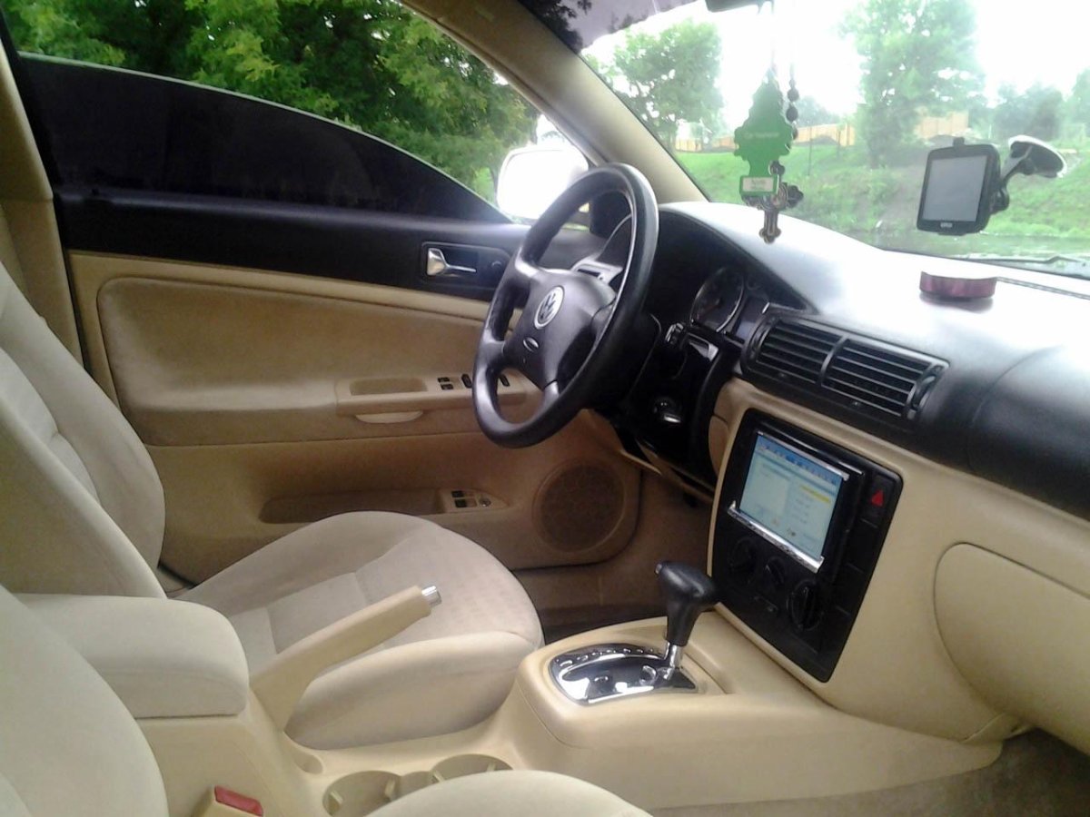 Volkswagen Passat b5+ салон светлый