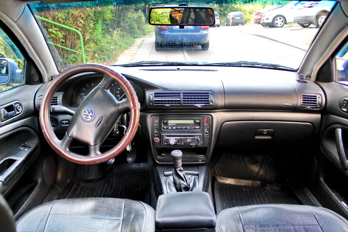Volkswagen Passat 1997 салон