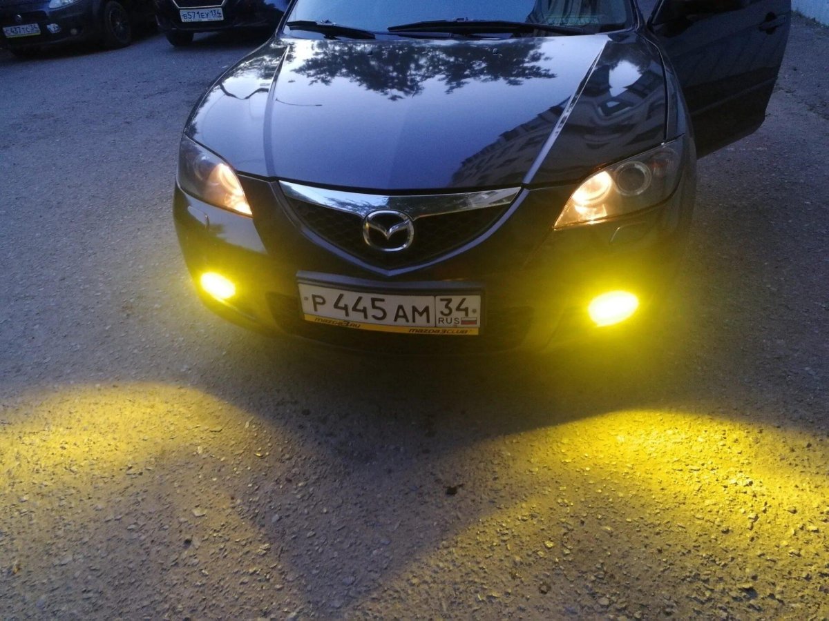 Mazda 3 BK ксенон