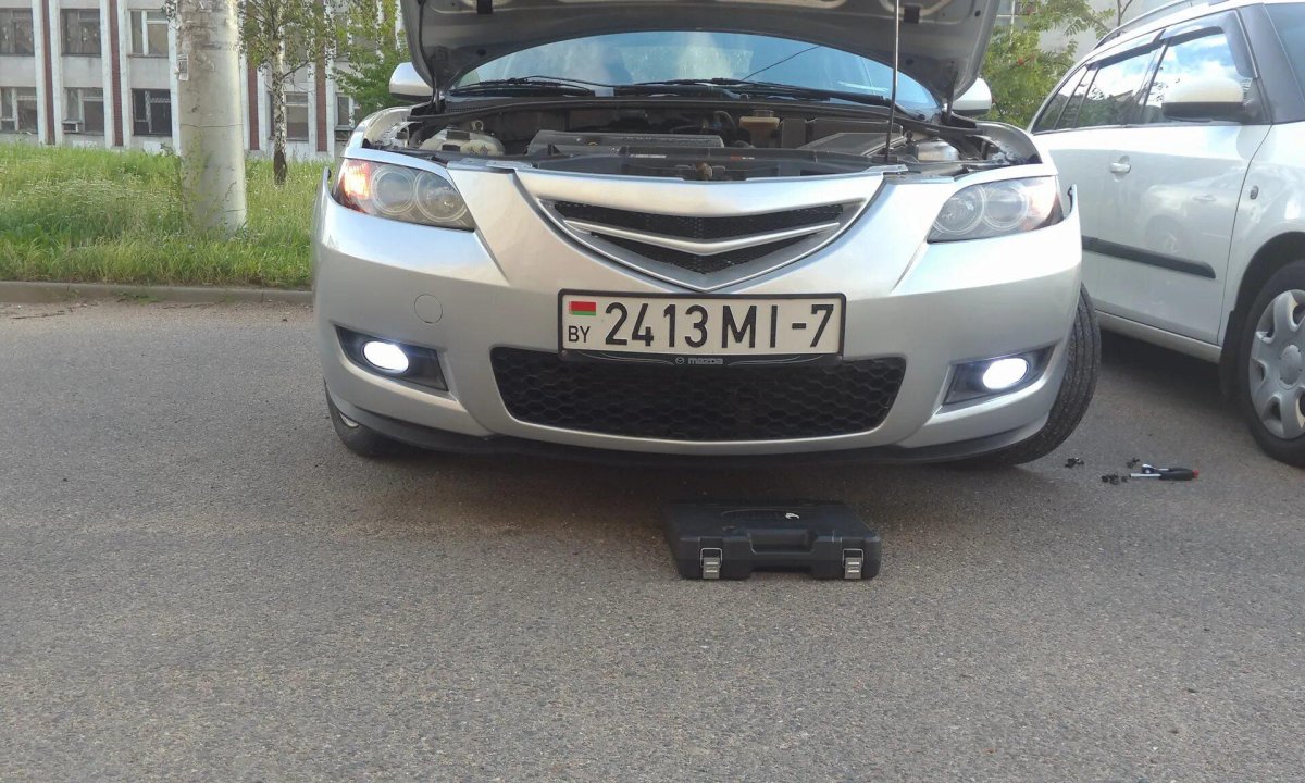 Mazda 3 2008 хэтчбек ПТФ