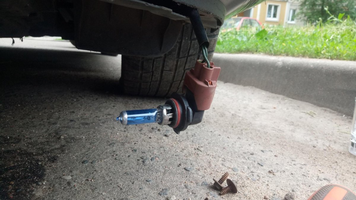 Лампочки Мазда 3 БК