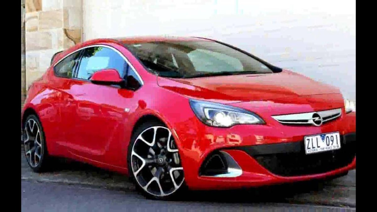 Opel Astra OPC 2014