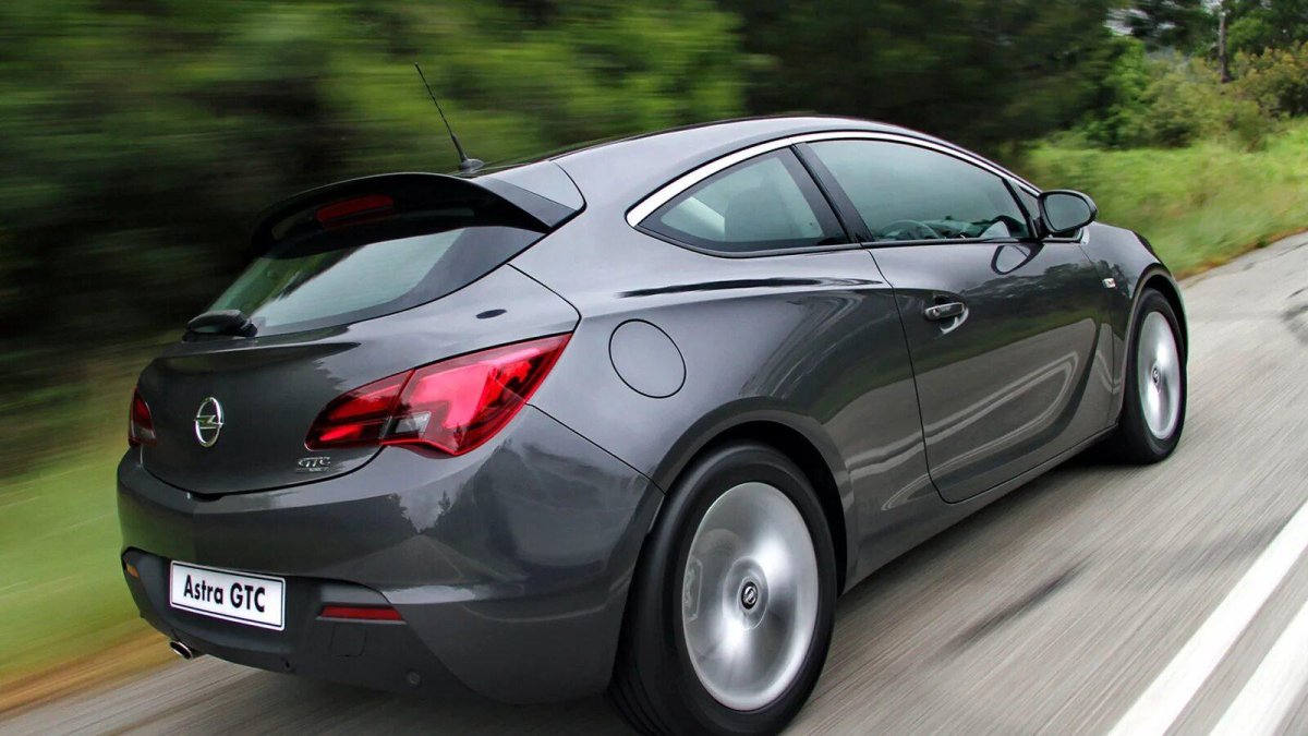 Opel Astra j GTC