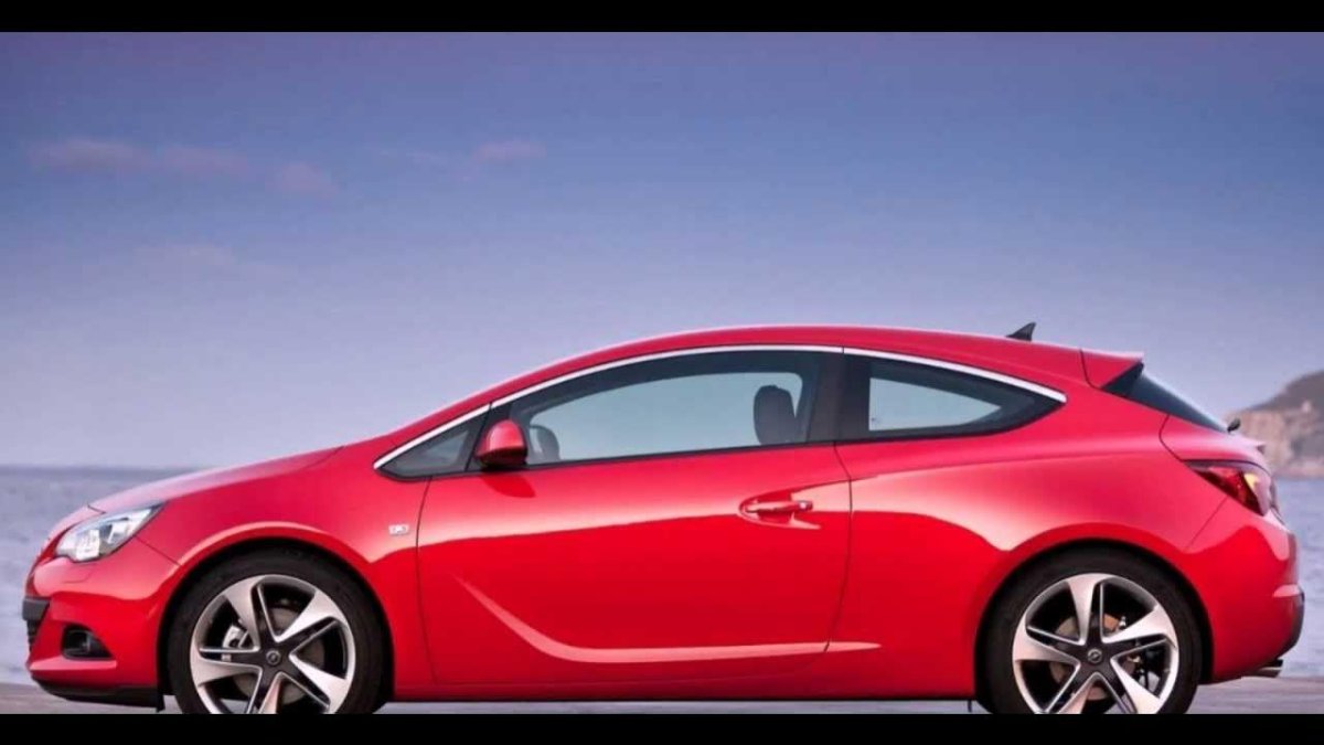Opel Astra GTC 2012