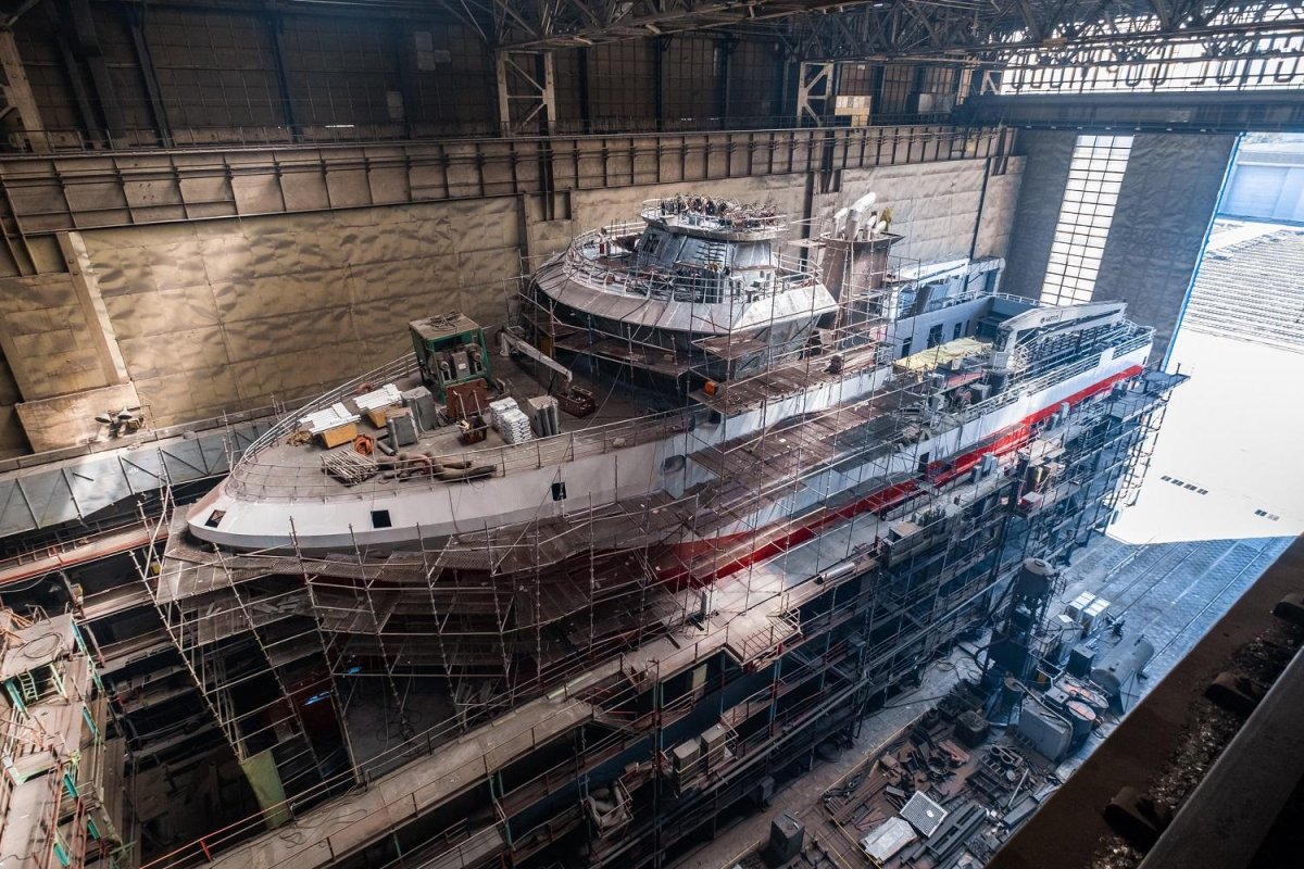 Корабль Вайгач красное Сормово