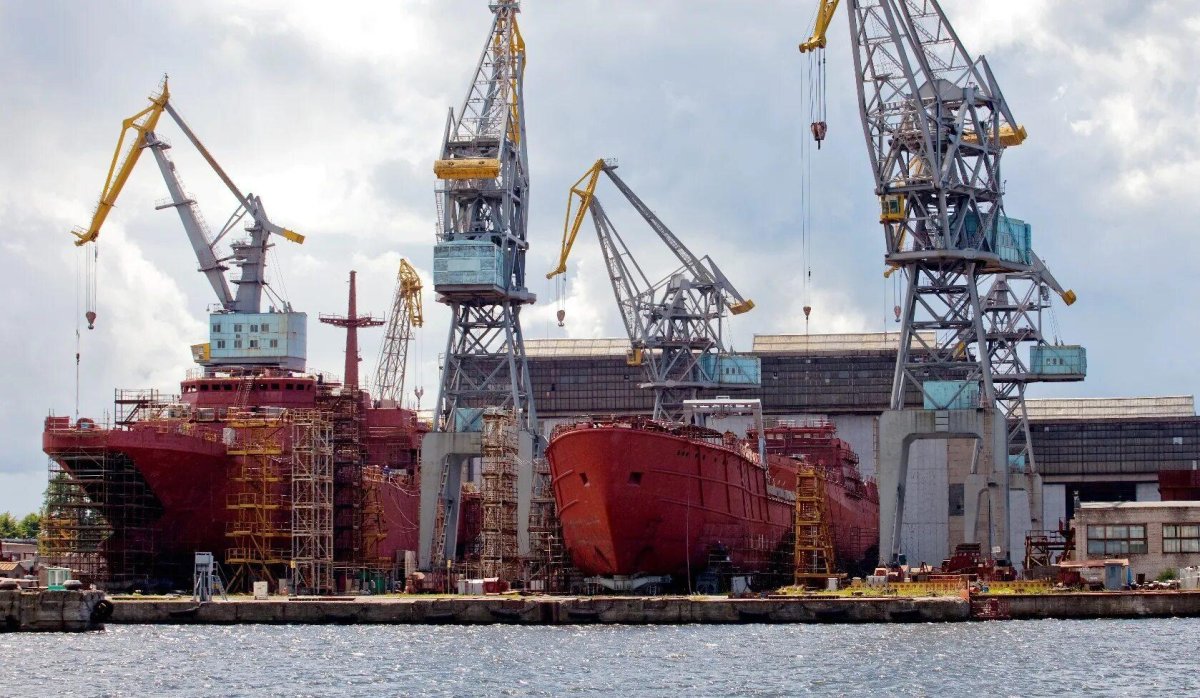 Судостроительный завод Калининград