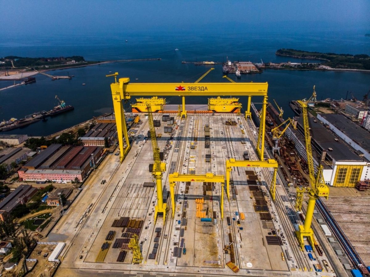 Судостроительный комплекс звезда большой камень
