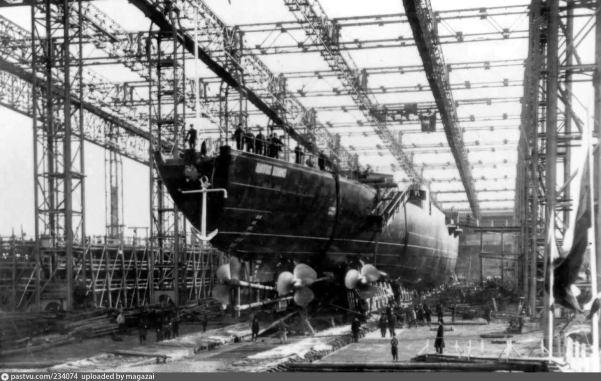 Адмирал Нахимов крейсер 1915