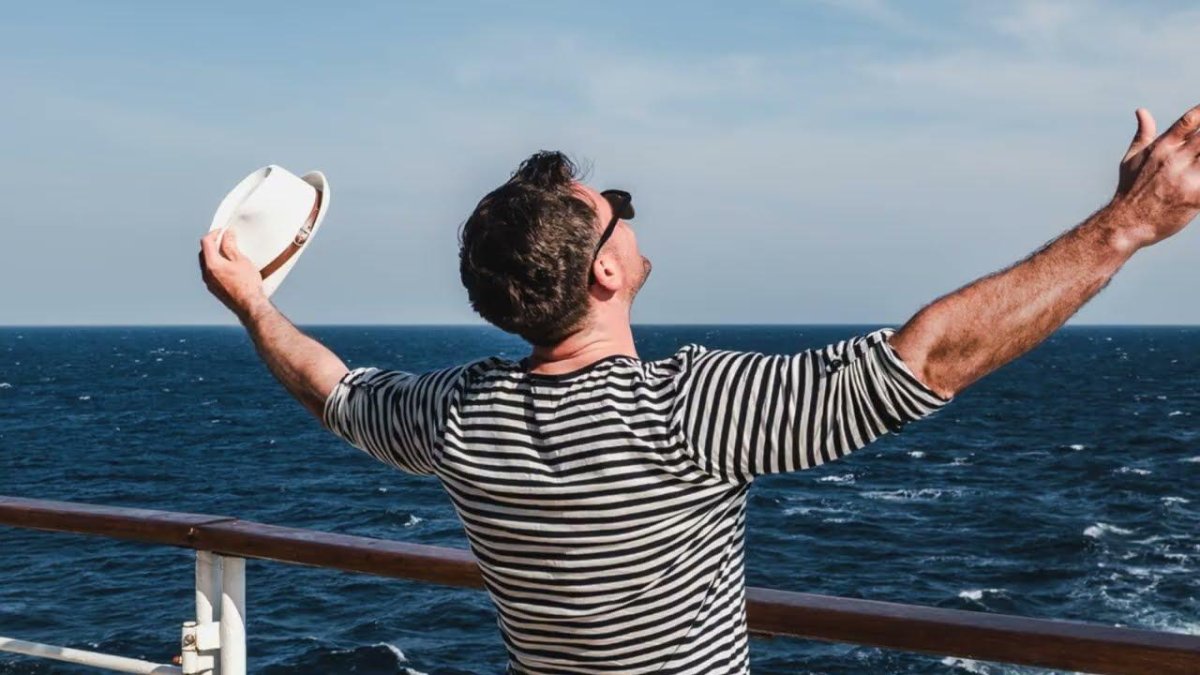 Мужчина на палубе