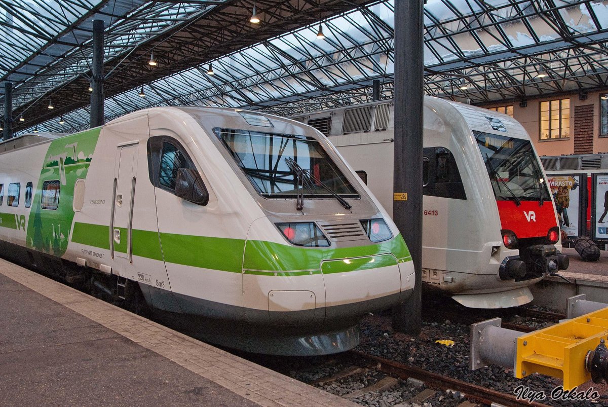 Поезд Хельсинки Рованиеми