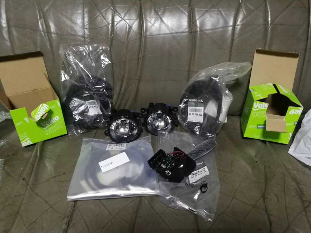 Комплект ПТФ Рено Дастер