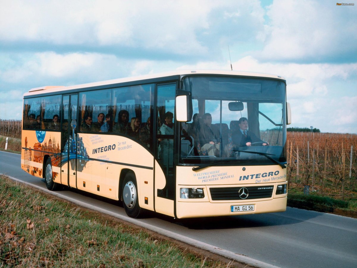 Mercedes-Benz integro (o 550)