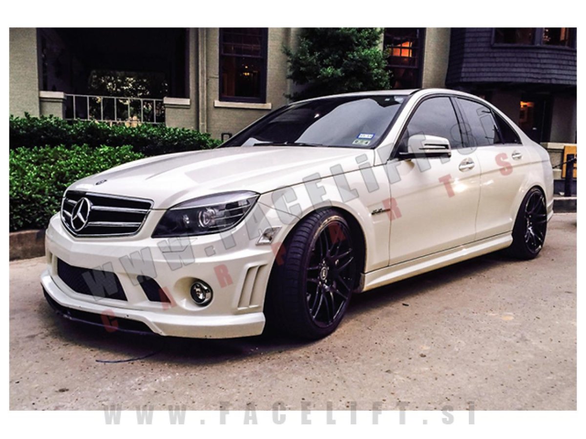 Мерседес-Бенц c63 AMG w204
