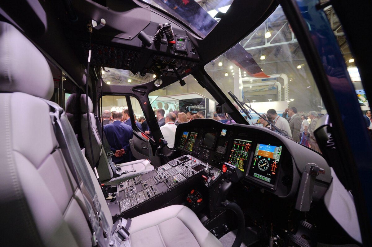 AGUSTAWESTLAND aw139 кабина
