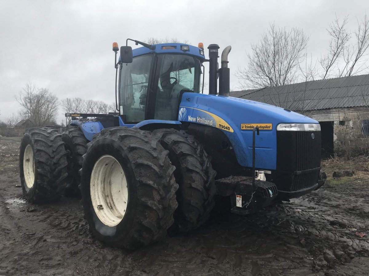 New Holland t9040