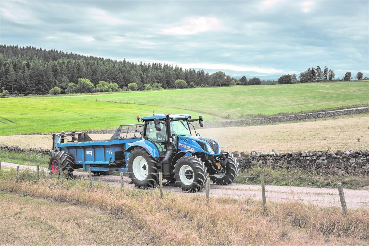 New Holland 8040