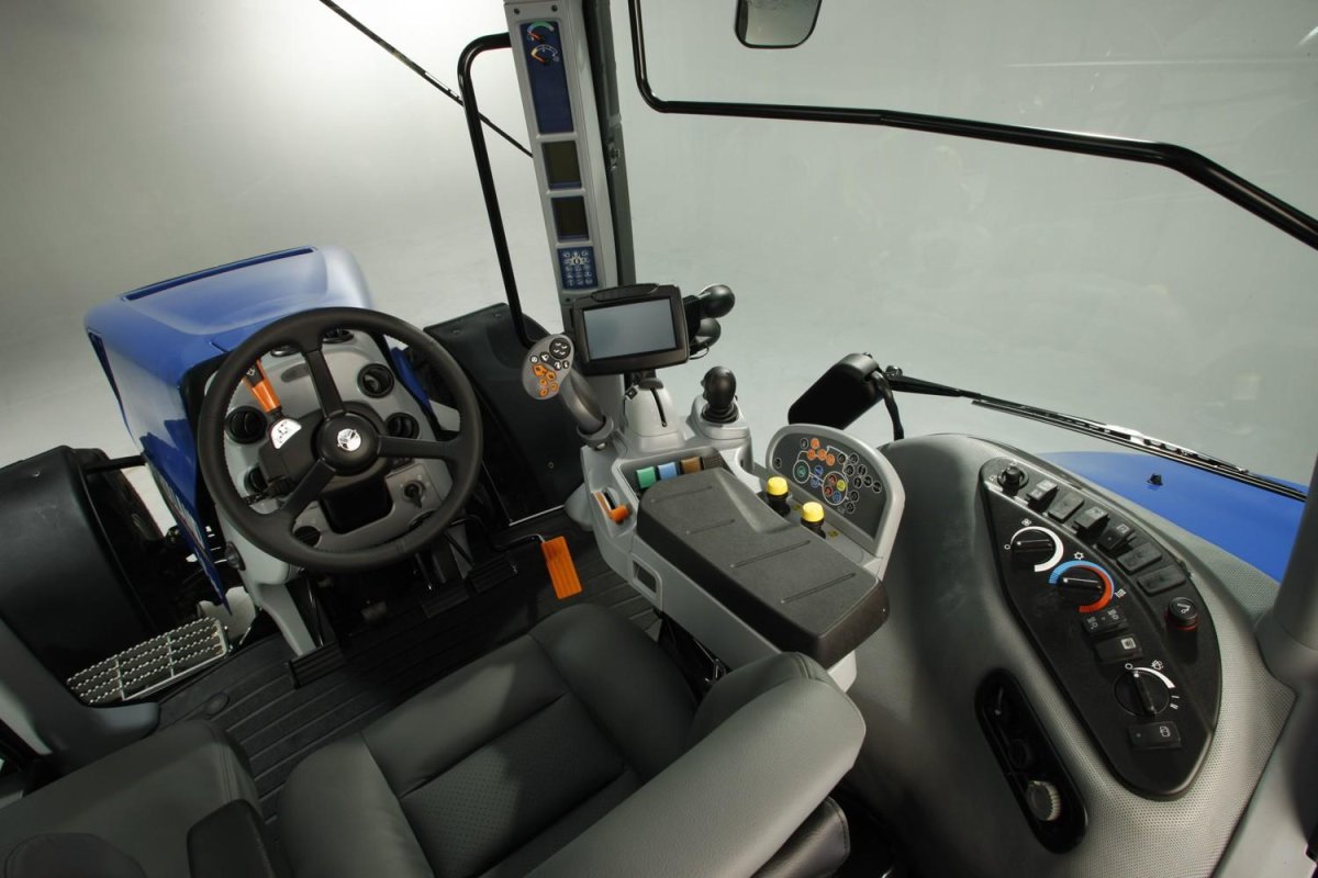 New Holland t9 кабина