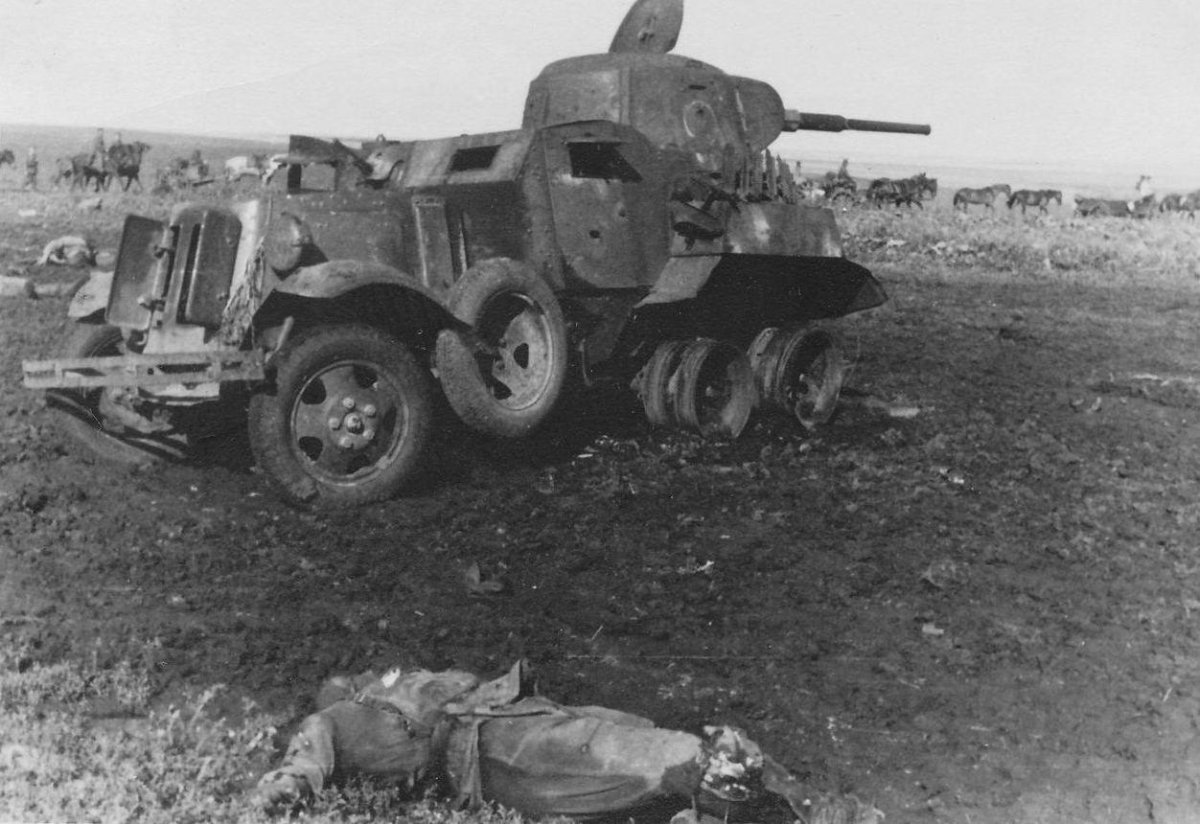 Ба-10 бронеавтомобиль