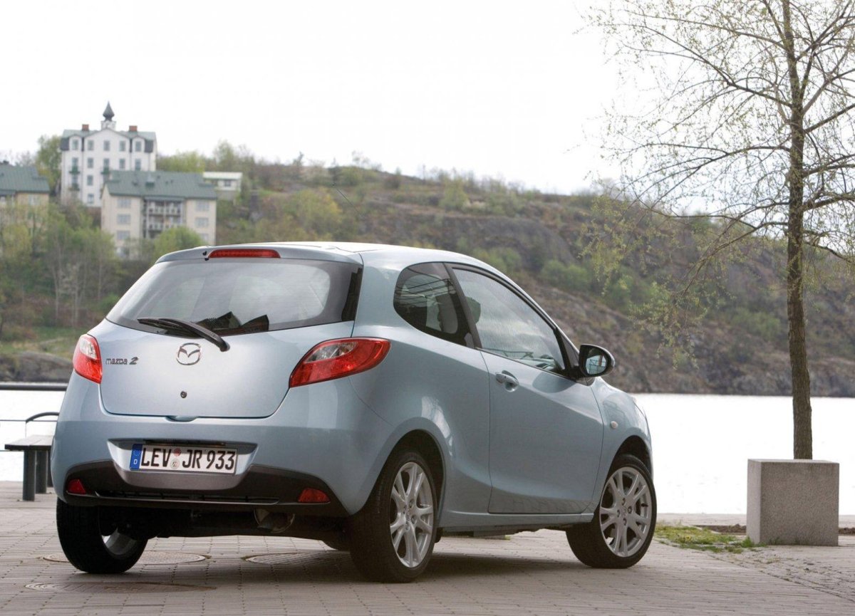 Mazda 2 2008