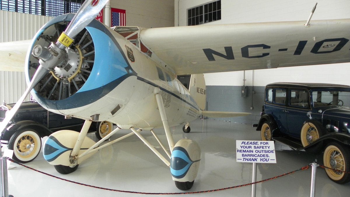 Локхид Вега 5