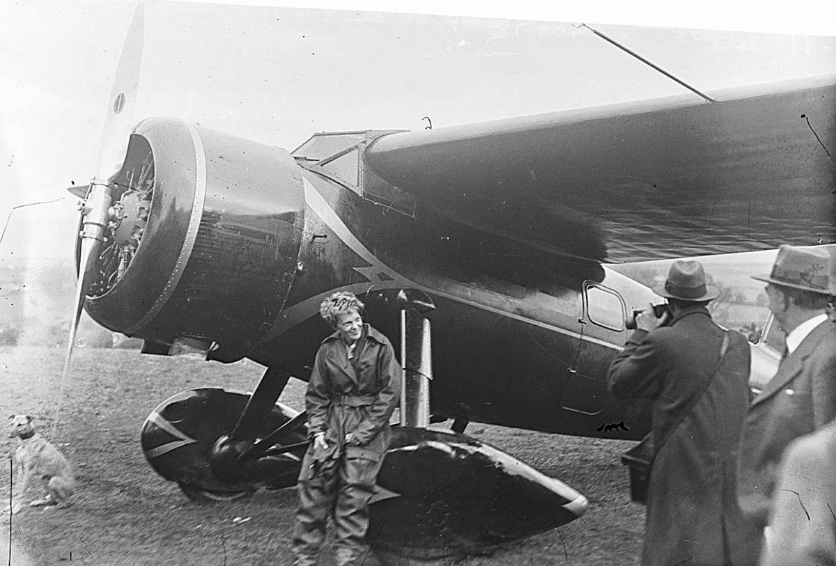 Самолёт Амелии Эрхарт