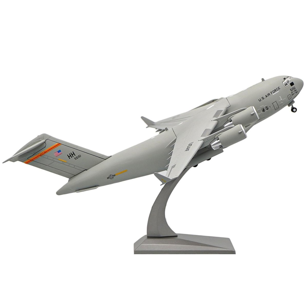 Игрушечная модель военно транспортный самолет