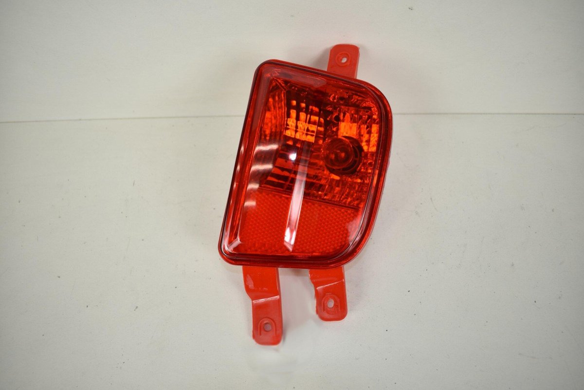 Чери Тигго т11 задний противотуманный фонарь