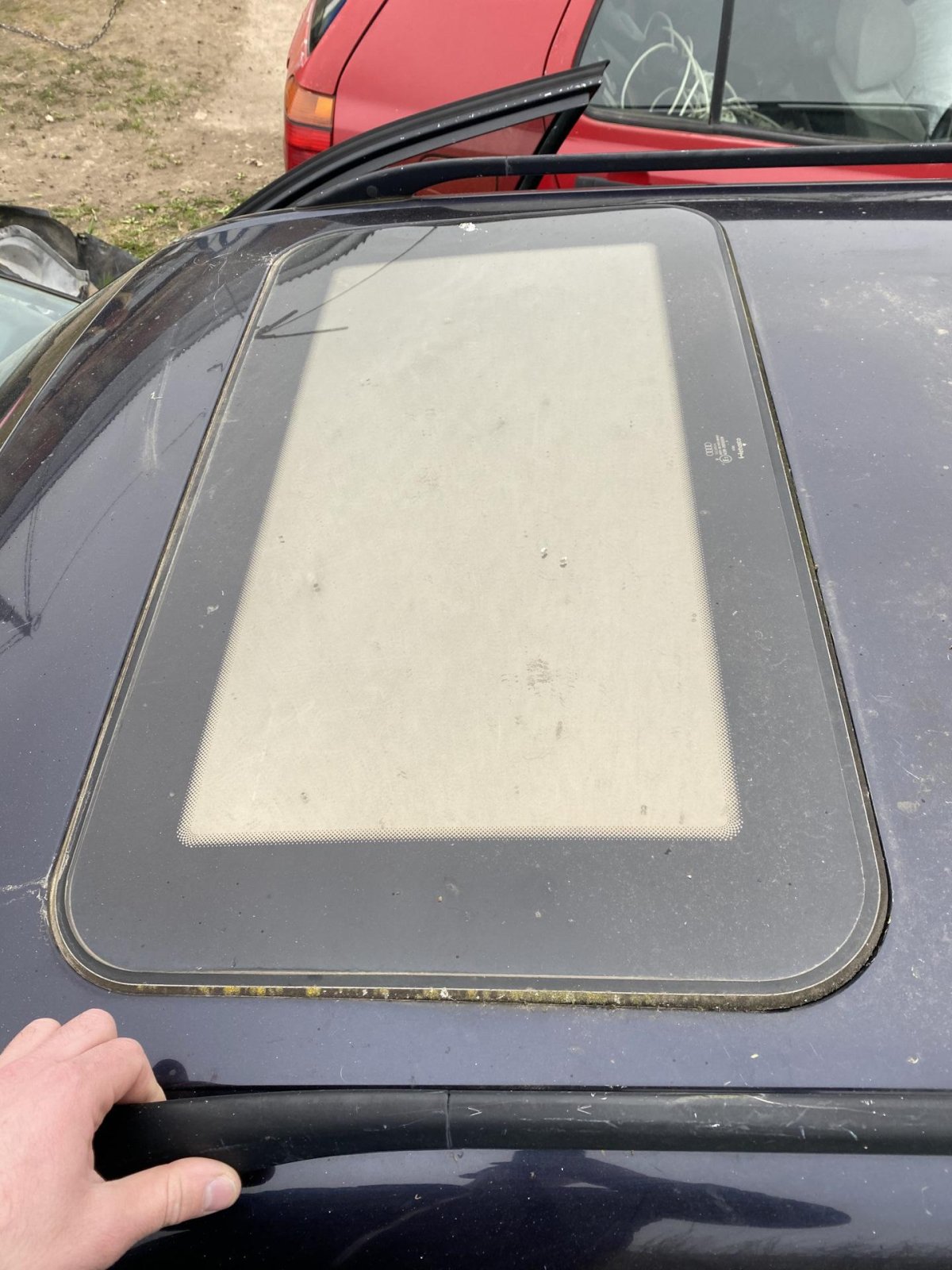 Стеклянный люк