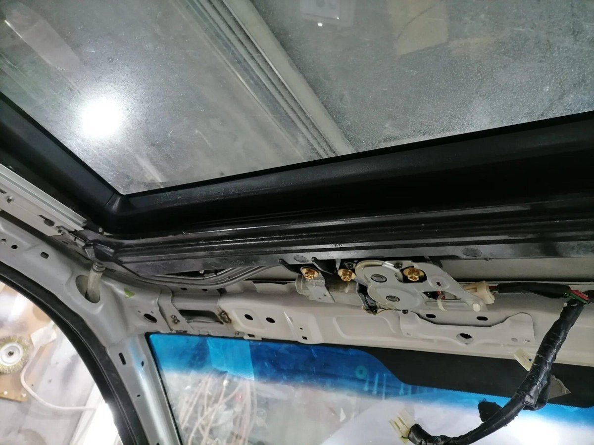 Замена полотна крыши