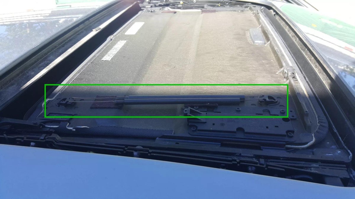 Шторка люка Audi a6 c7 4g