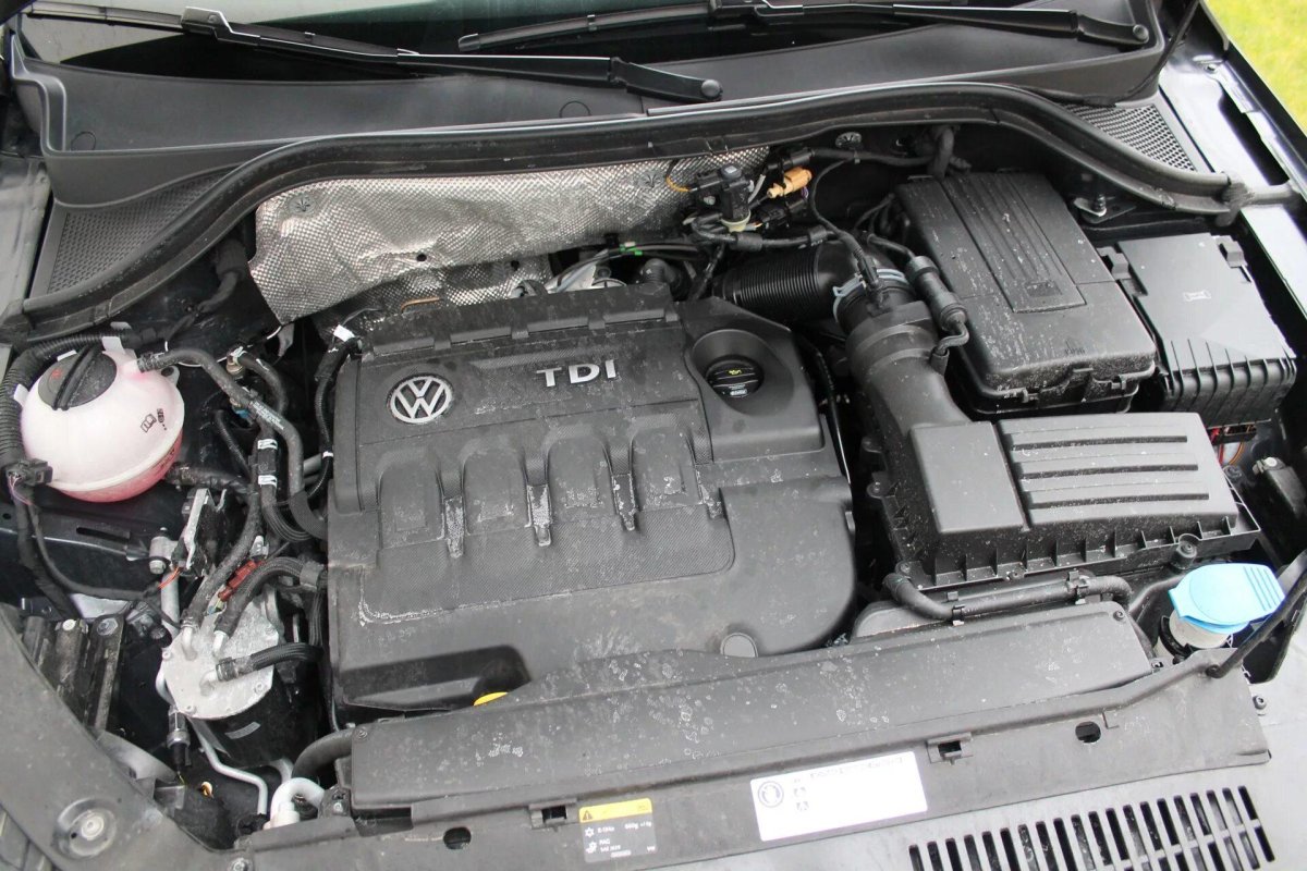 VW Tiguan 2013 под капотом