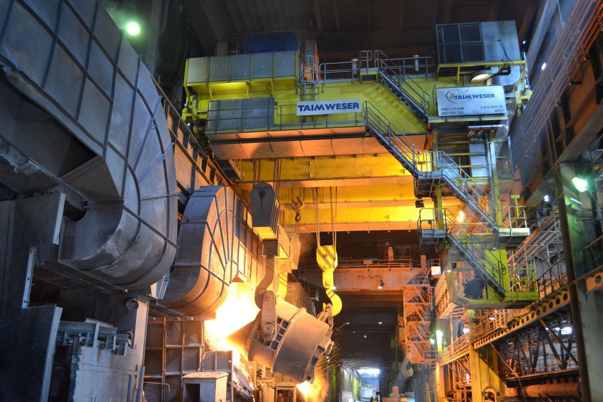 Кран металлургического производства