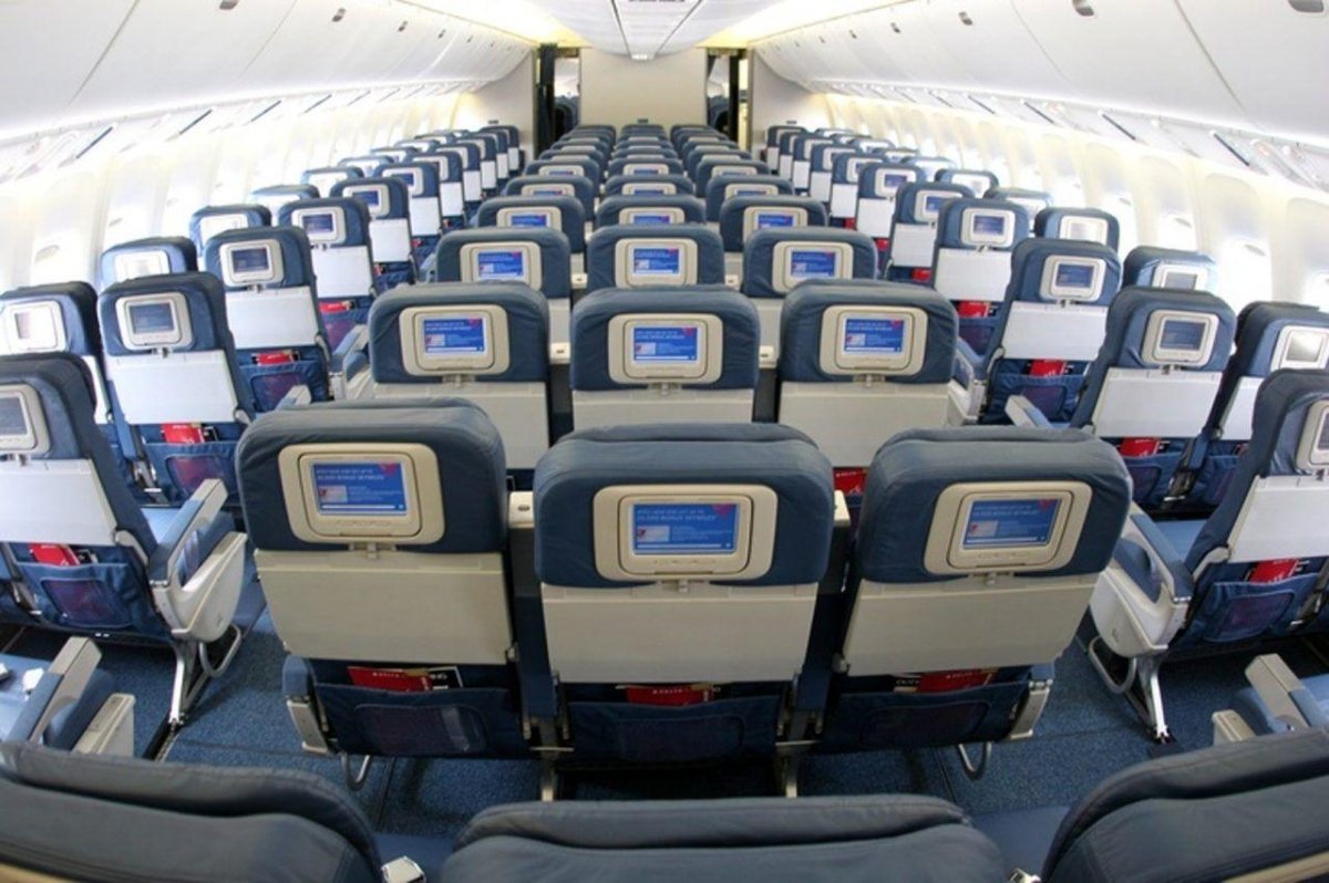 Боинг 767 салон
