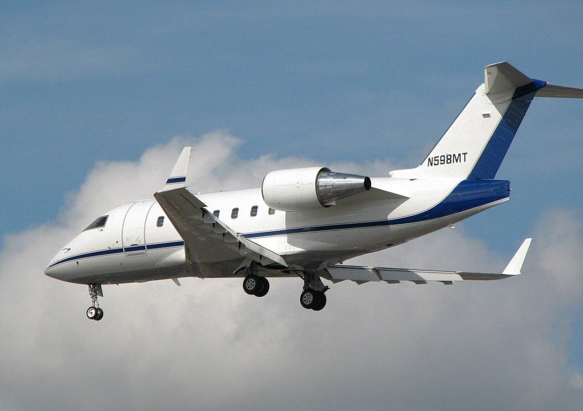 Bombardier cl600
