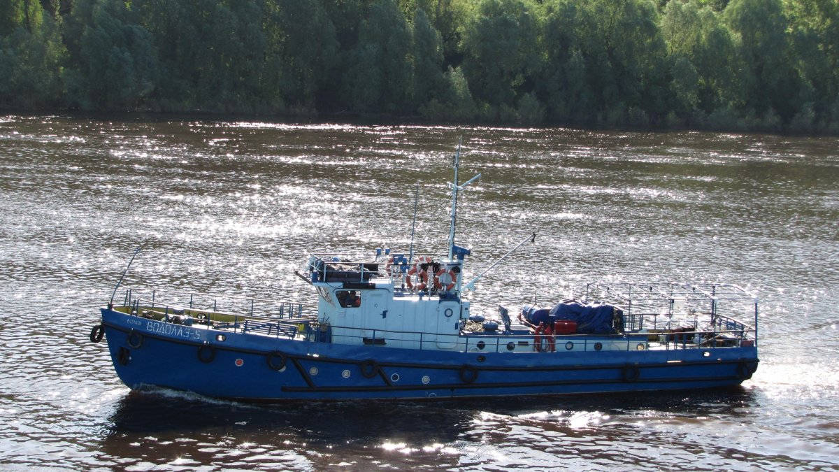 Ярославец 1606 катер