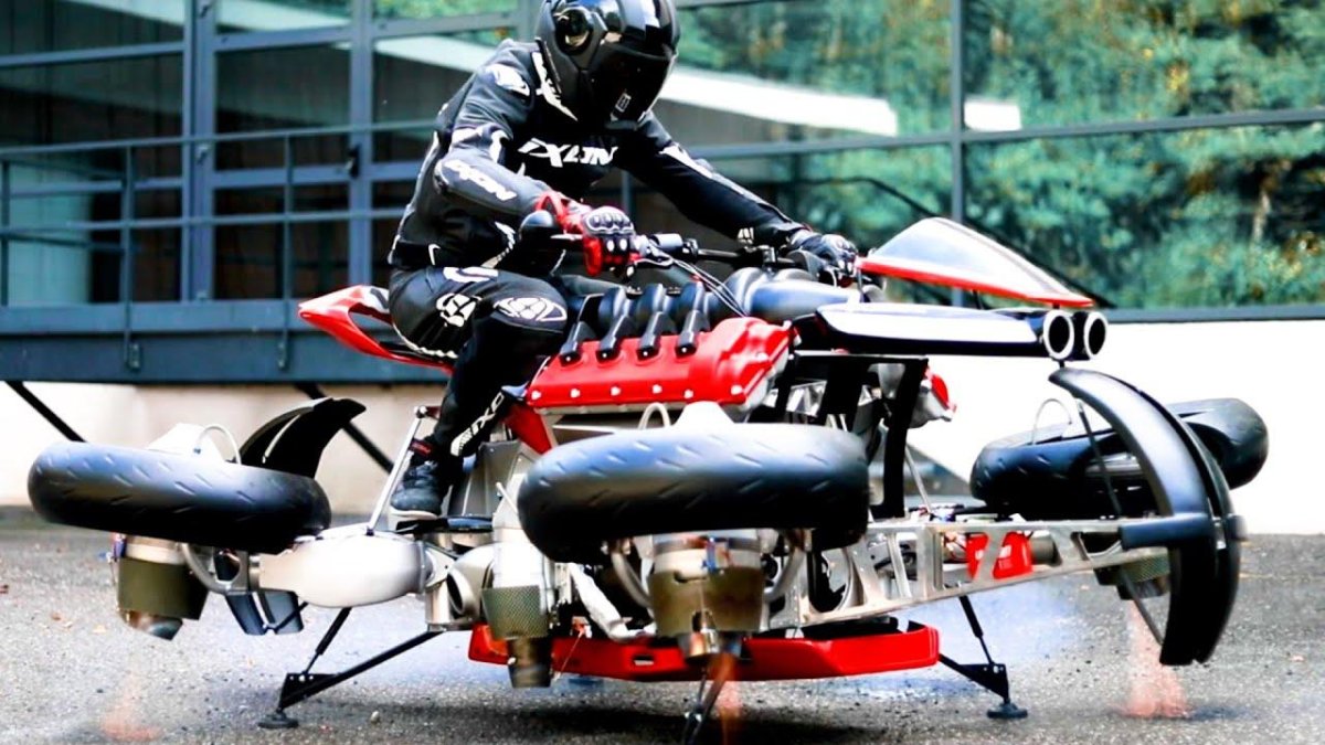 Летающий байк Lazareth LMV 496