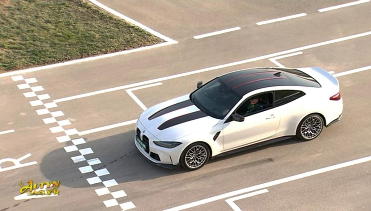 Гурбангулы Бердымухамедов машина