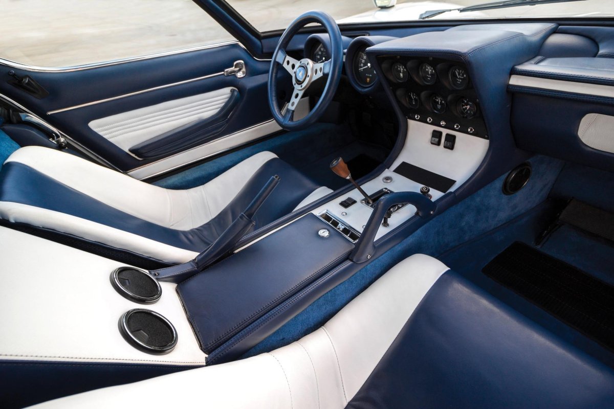 Lamborghini Miura p400s 1960 салон