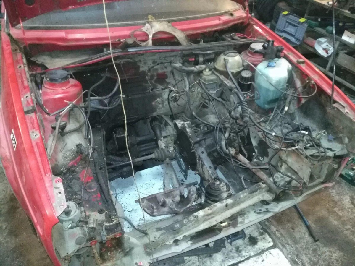 Гольф 2 двигатель снятый